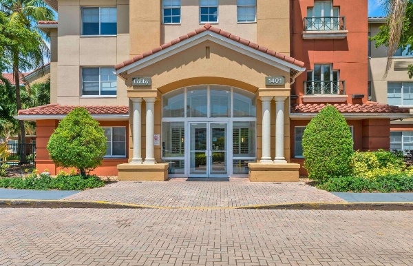 Extended Stay America Premier Suites - Fort Lauderdale - Cypress Creek - Park North image 2