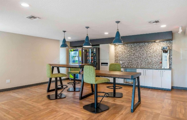 Extended Stay America Premier Suites - Fort Lauderdale - Cypress Creek - Park North image 6